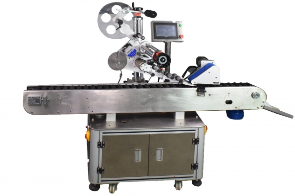 【貼標機】平面貼標機使用的優(yōu)勢是什么？(圖1)